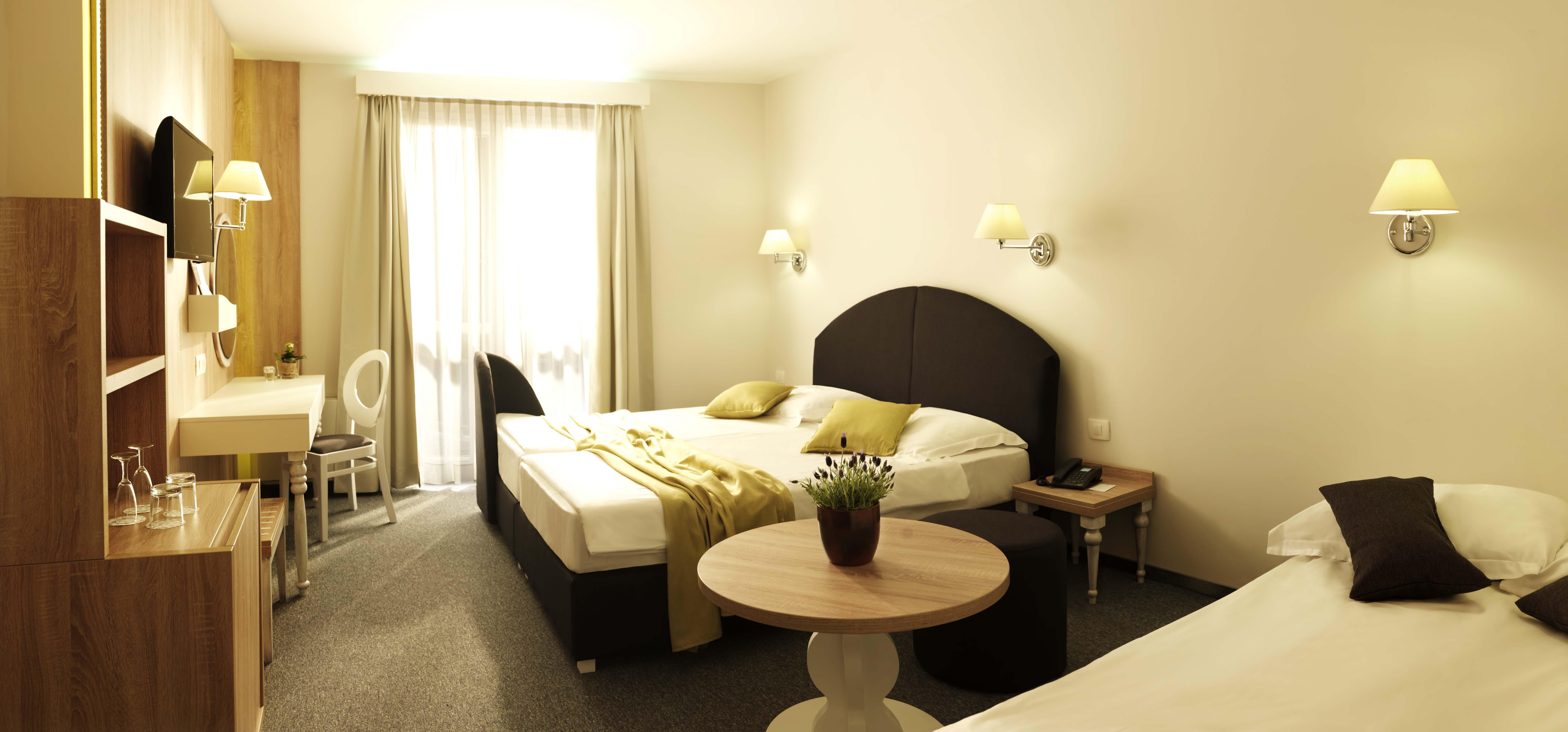Hotel Mirna - Terme & Wellness Lifeclass Portoroz Exterior photo