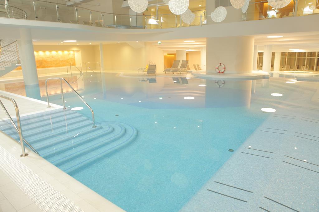 Hotel Mirna - Terme & Wellness Lifeclass Portoroz Exterior photo