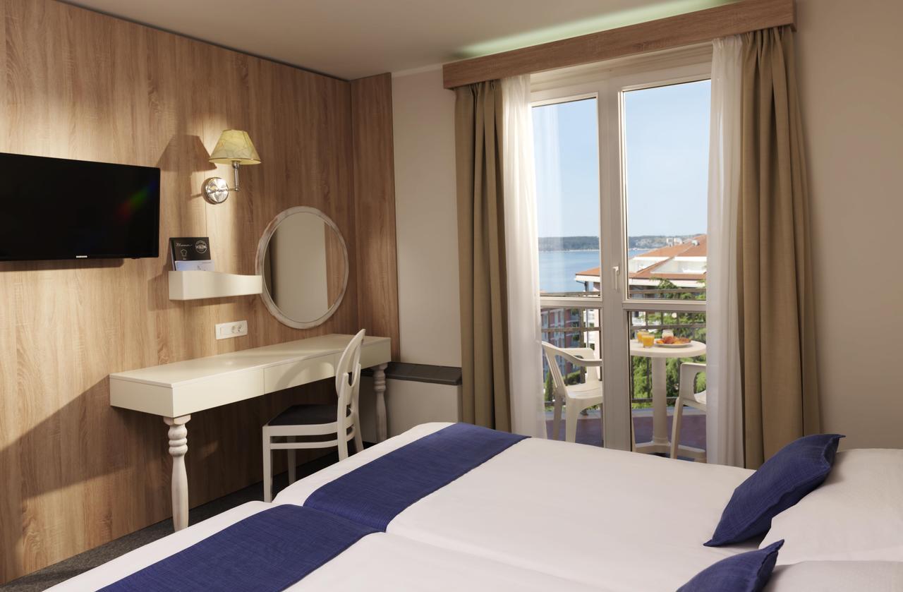 Hotel Mirna - Terme & Wellness Lifeclass Portoroz Exterior photo
